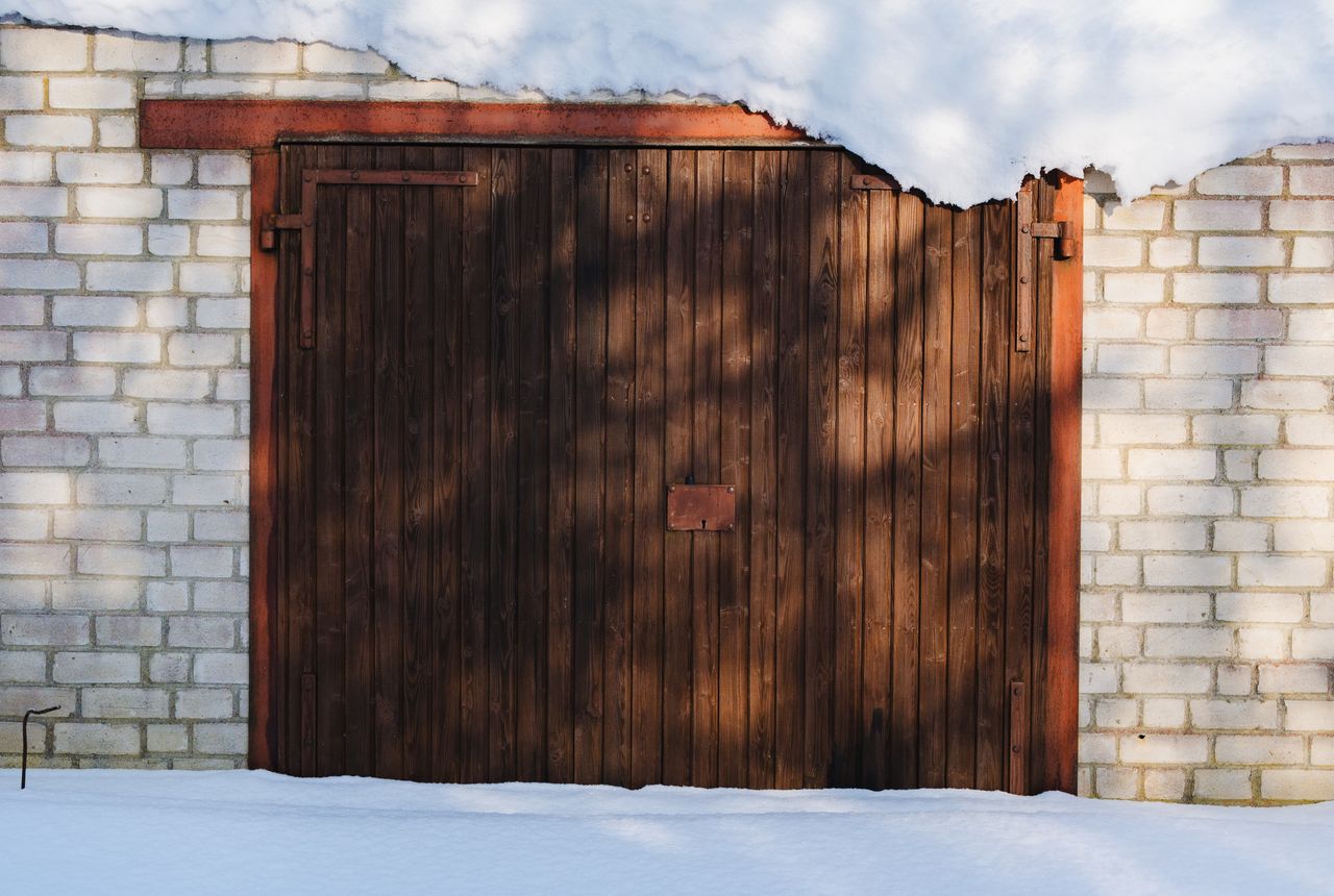Garage door service in Corpus Christi, TX